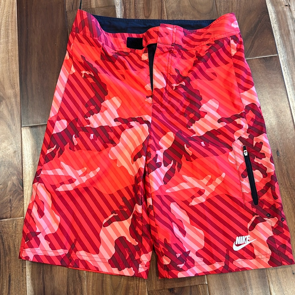Boys NWT Nike Board Shorts!